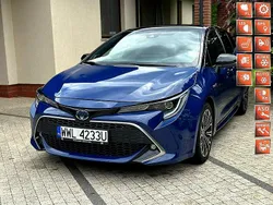 Niebieski Używany 2019 Toyota Corolla Premium Hatchback | 77 900 zł (Dobra cena)