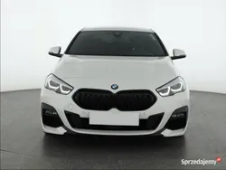 Biały Używany 2021 BMW 218 Coupe | 94 999 zł (Uczciwa cena)