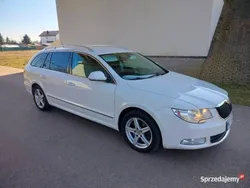 Biały Używany 2011 Skoda Superb GreenLine Kombi | 20 500 zł (Super Cena)