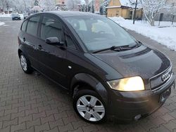 Czarny Używany 2002 Audi A2 Hatchback | 5200 zł (Uczciwa cena)