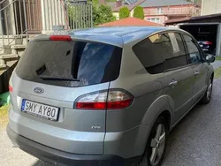 Używany 2009 Ford S-MAX S Minivan | 24 000 zł (Dość drogi)