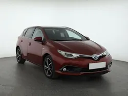 Czerwony Używany 2016 Toyota Auris Hatchback | 56 999 zł (Uczciwa cena)