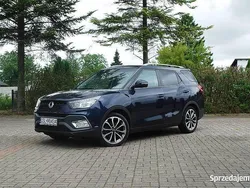 Niebieski ciemny (metalik) Używany 2018 Ssangyong XLV SUV | 47 900 zł