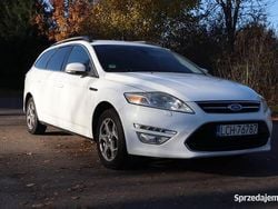 Biały Używany 2010 Ford Mondeo Kombi | 16 500 zł (Dość drogi)