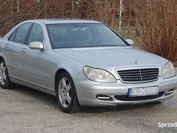 Używany 2002 Mercedes 220 | 12 000 zł