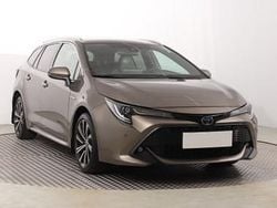 Brązowy Używany 2020 Toyota Corolla Kombi | 95 999 zł (Uczciwa cena)