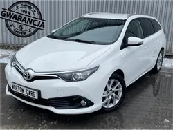 Biały Używany 2017 Toyota Auris Kombi | 47 900 zł (Uczciwa cena)