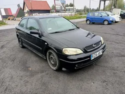 Czarny Używany 2002 Opel Astra Hatchback | 1550 zł