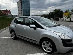 Srebrny Używany 2012 Peugeot 3008 Hatchback | 28 200 zł (Uczciwa cena)