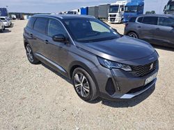 Szary Używany 2023 Peugeot 5008 Minivan | 88 314 zł (Super Cena)