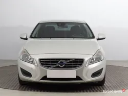 Szary Używany 2012 Volvo S60 Sedan/Limuzyna | 37 999 zł (Uczciwa cena)