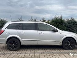 Srebrny Używany 2006 Opel Astra Kombi | 6200 zł (Dość drogi)