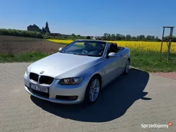Srebrny Używany 2009 BMW 320 Cabriolet Kabriolet | 34 900 zł