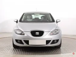 Srebrny Używany 2008 Seat Leon Hatchback | 9499 zł (Uczciwa cena)