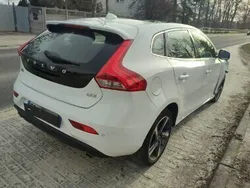 Biały Używany 2015 Volvo V40 Kombi | 18 999 zł