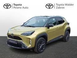 Złoty Używany 2022 Toyota Yaris Hybrid SUV | 115 900 zł (Dość drogi)