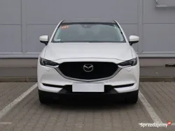 Biały Używany 2017 Mazda CX-5 SUV | 81 999 zł (Uczciwa cena)