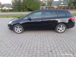 Czarny Używany 2011 Opel Astra Kombi | 19 500 zł (Uczciwa cena)