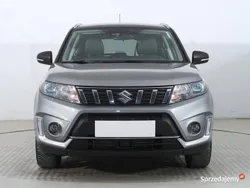 Szary Używany 2019 Suzuki Vitara SUV | 71 999 zł (Uczciwa cena)