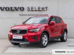 Czerwony Używany 2024 Volvo XC40 SUV | 159 900 zł (Dobra cena)