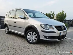 Używany 2008 VW Touran Cross Minivan | 13 900 zł