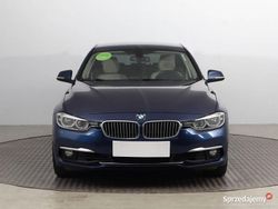 Niebieski Używany 2018 BMW 330e iPerformance Sedan/Limuzyna | 66 999 zł