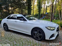 Biały Używany 2022 Mercedes 220 AMG Sedan/Limuzyna | 189 900 zł