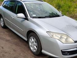 Srebrny Używany 2009 Renault Laguna III Kombi | 11 200 zł (Uczciwa cena)