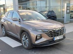 Brązowy (metalik, perła) Używany 2021 Hyundai Tucson SUV | 95 700 zł (Uczciwa cena)