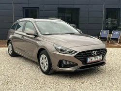 Brązowy (metalik) Używany 2021 Hyundai i30 Kombi | 54 800 zł (Uczciwa cena)