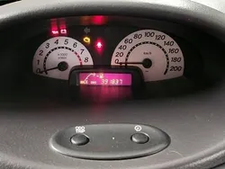 Czarny Używany 2002 Toyota Yaris Hatchback | 6000 zł