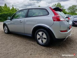 Srebrny Używany 2012 Volvo C30 Hatchback | 26 900 zł (Uczciwa cena)