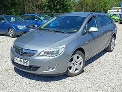Szary Używany 2011 Opel Astra Kombi | 23 900 zł (Uczciwa cena)