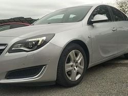 Srebrny Używany 2017 Opel Insignia Hatchback | 36 600 zł (Uczciwa cena)