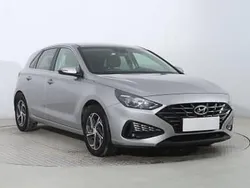 Szary Używany 2021 Hyundai i30 Hatchback | 47 999 zł (Dobra cena)