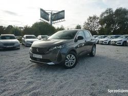 Szary (metalik) Używany 2022 Peugeot 3008 Active SUV | 77 800 zł (Uczciwa cena)