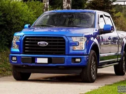 Czarny Używany 2016 Ford F-150 XLT Pickup | 128 000 zł