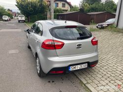 Srebrny Używany 2011 Kia Rio 2 Hatchback | 15 000 zł (Uczciwa cena)