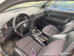 Srebrny Używany 2005 VW Passat Sedan/Limuzyna | 8500 zł (Dość drogi)