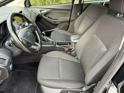 Czarny Używany 2015 Ford Focus Hatchback | 29 900 zł (Dobra cena)