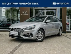 Srebrny (metalik) Używany 2022 Hyundai i30 Kombi | 58 900 zł (Uczciwa cena)