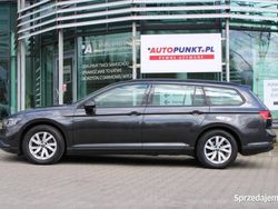 Używany 2021 VW Passat | 58 900 zł (Dobra cena)