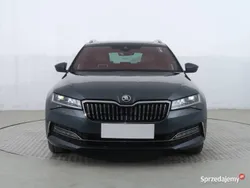 Szary Używany 2021 Skoda Superb Kombi | 109 999 zł (Drogi)