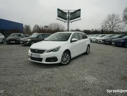 Biały Używany 2021 Peugeot 308 Allure Kombi | 55 000 zł (Uczciwa cena)
