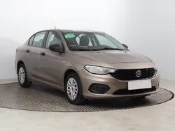 Beżowy Używany 2018 Fiat Tipo Sedan/Limuzyna | 24 999 zł (Dobra cena)