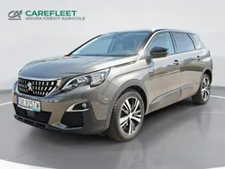 Szary (metalik) Używany 2020 Peugeot 5008 Minivan | 77 000 zł (Dobra cena)