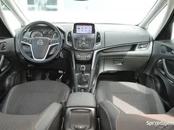 Srebrny Używany 2016 Opel Zafira Minivan | 33 900 zł (Uczciwa cena)