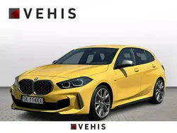 Żółty Używany 2021 BMW 135 Hatchback | 130 900 zł