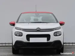 Biały Używany 2017 Citroën C3 PureTech Hatchback | 35 999 zł (Uczciwa cena)
