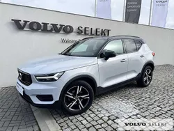 Srebrny Używany 2022 Volvo XC40 SUV | 139 900 zł (Dość drogi)